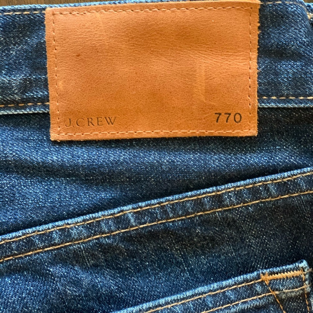 NWOT J.Crew 770 Straight-fit jean dark shadow wash